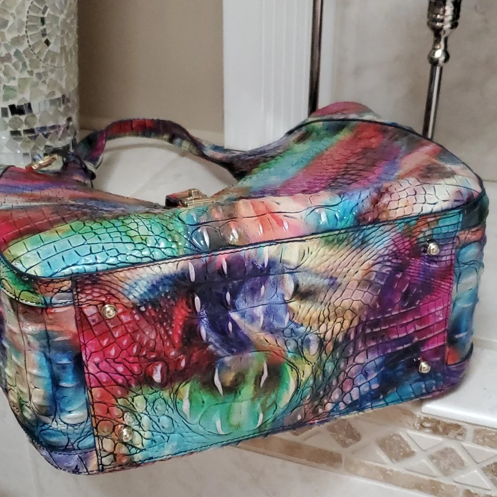 ‼️VERY RARE!‼️ 🎒 BRAHMIN Awestruck CARLA Crocodile-Embossed Leather Tote Bag 🎒